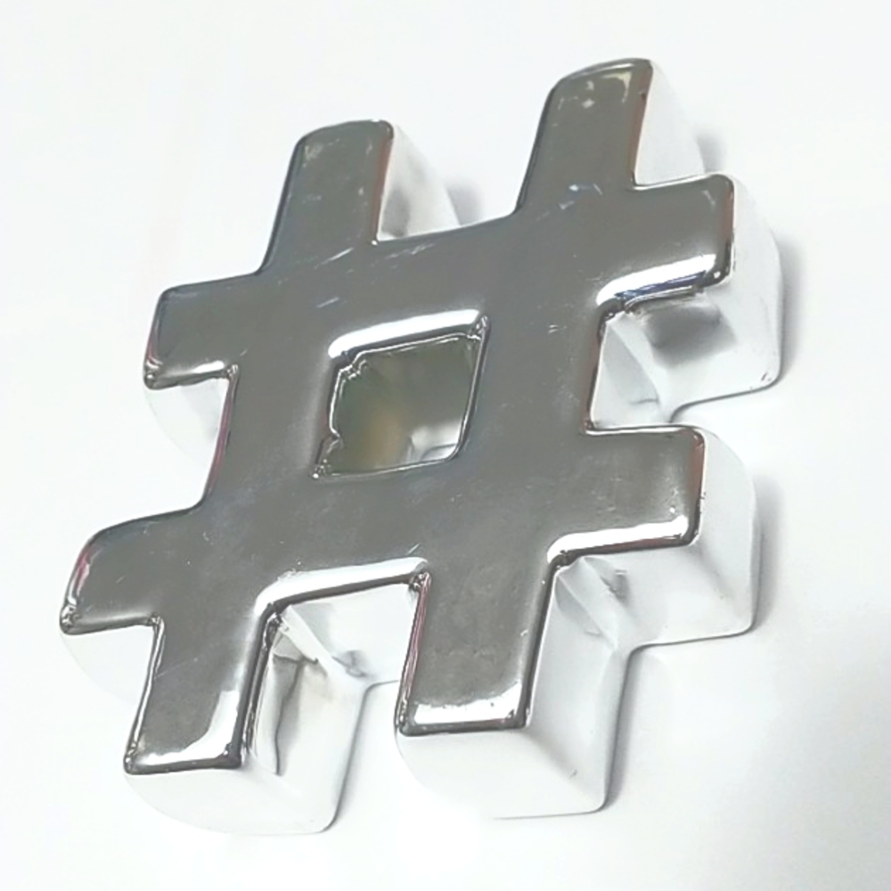 Pier One Silver Hashtag - Picture 1 of 5